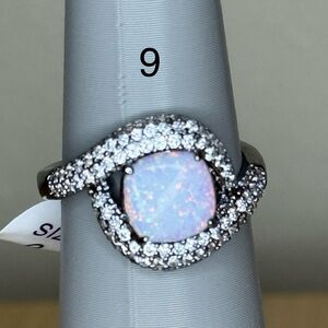 L Bomb Party October 2025 White Opal on Hematite